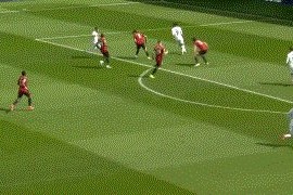 开云官网-【英超】拉什福德任意球被扑 曼联客场0比0平利兹联