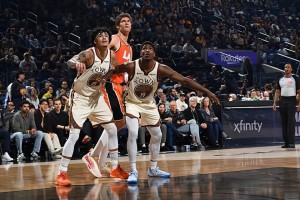 开云官网-惨败中为数不多的亮点了，前火箭弃将也许有机会在勇士站稳脚跟？