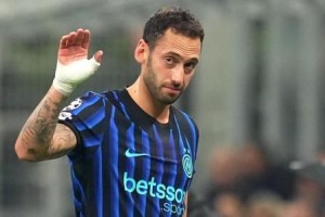 开云下载-米体：齐沃不着急让恰20复出，2月份对阵萨索洛他将会登场